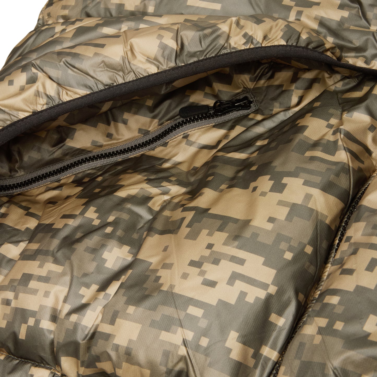 Stussy Micro Ripstop Down Mock (Digi camo)