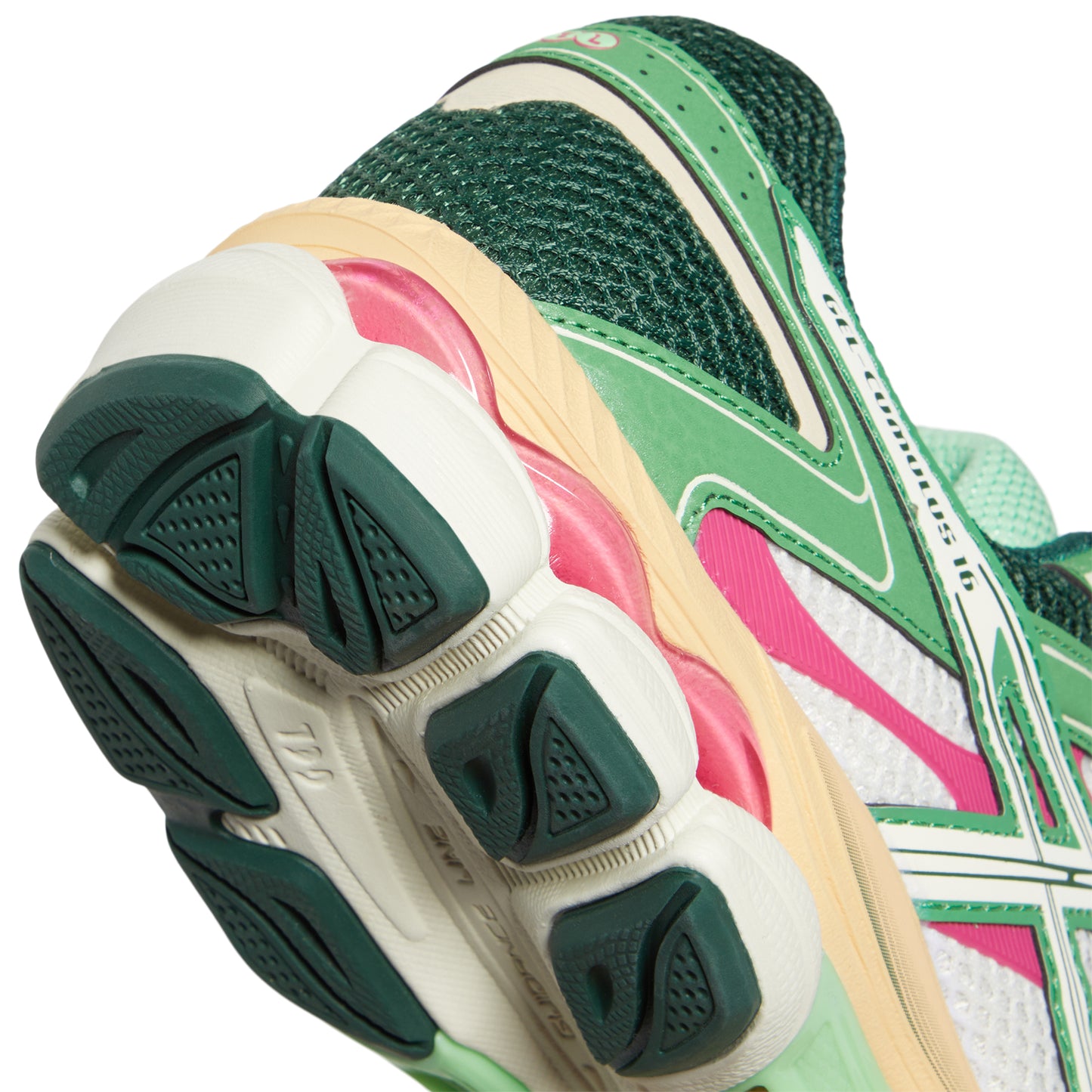 Asics Gel-Cumulus 16 (Cream/Ivory)
