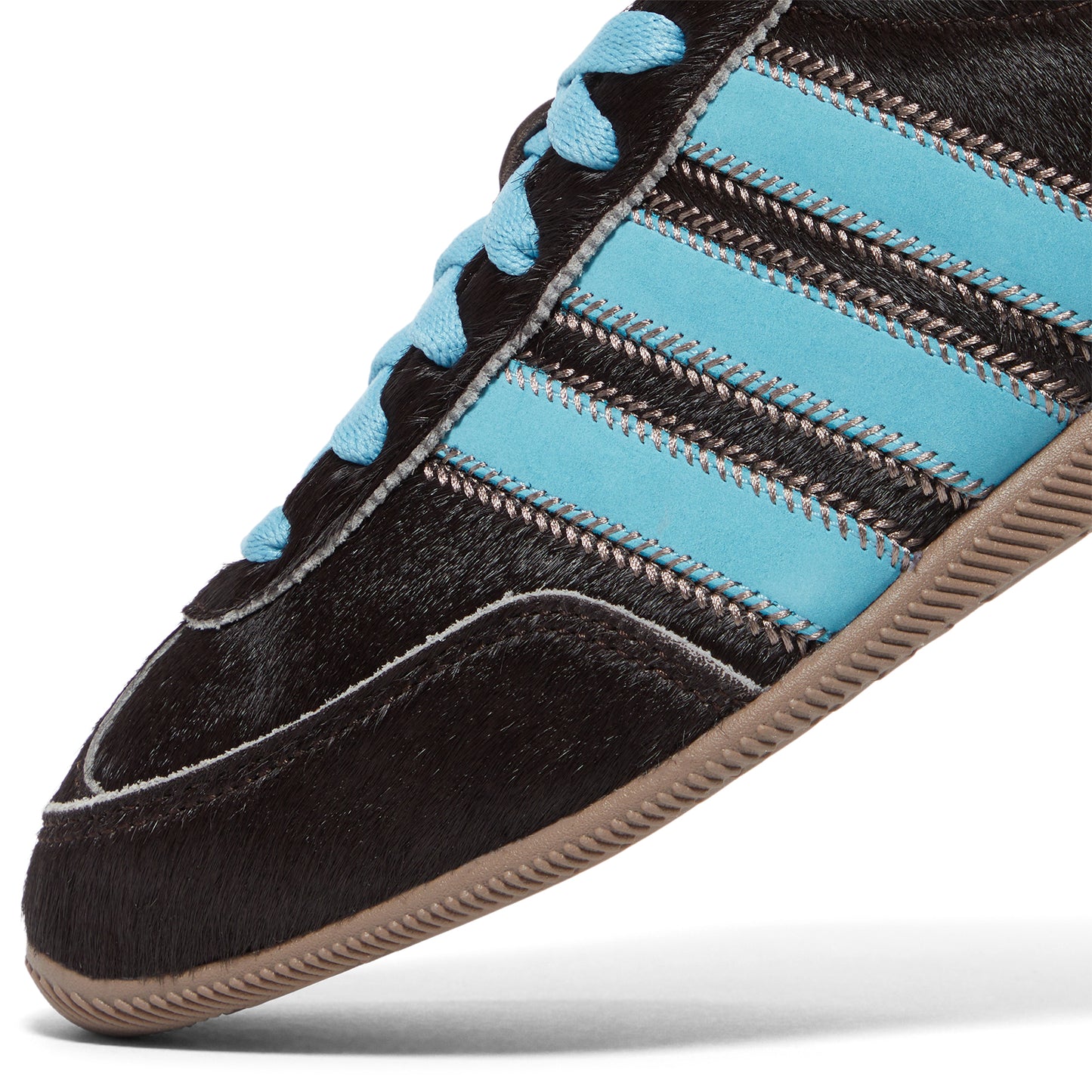 adidas Womens Japan (Dark Brown/Preloved Blue/Trace Brown)