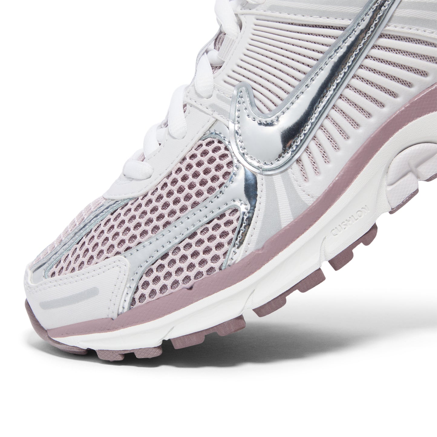 Nike Womens Zoom Vomero 5 (Vast Grey/Metallic Silver)