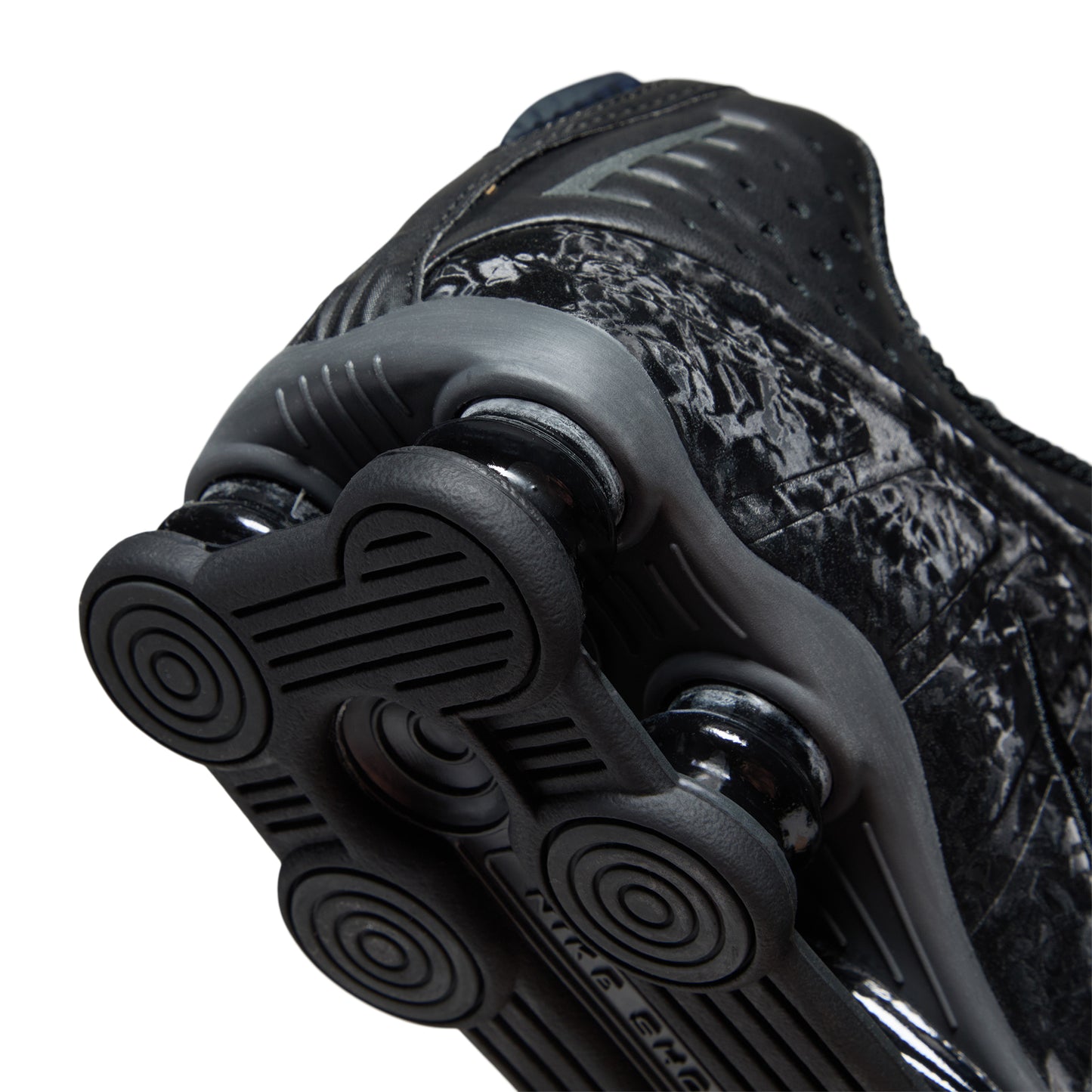 Nike Womens Shox R4 (Black/Dark Smoke Grey)