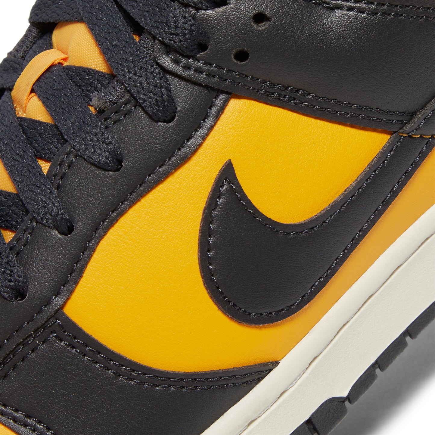 Nike Dunk Low Retro (Sundial/Anthracite/Sail)