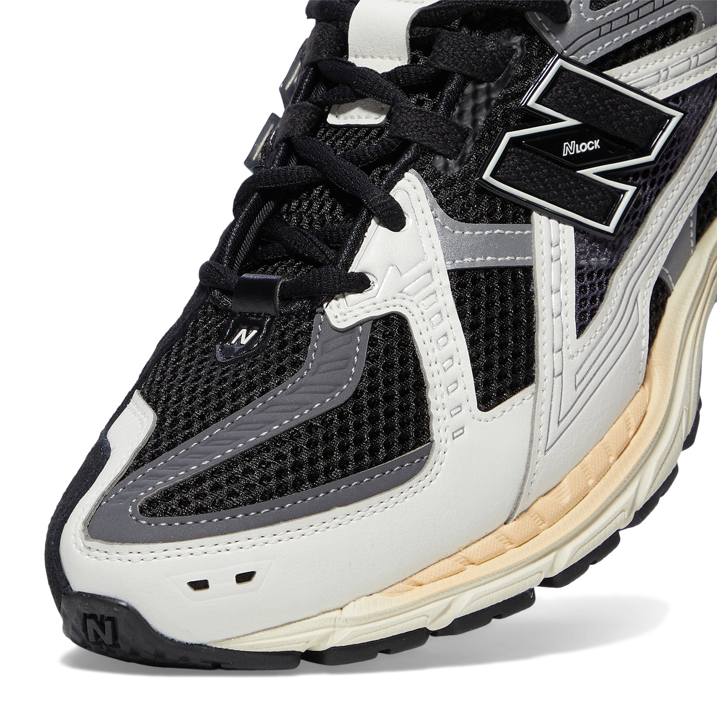 New Balance 1906R (Black)