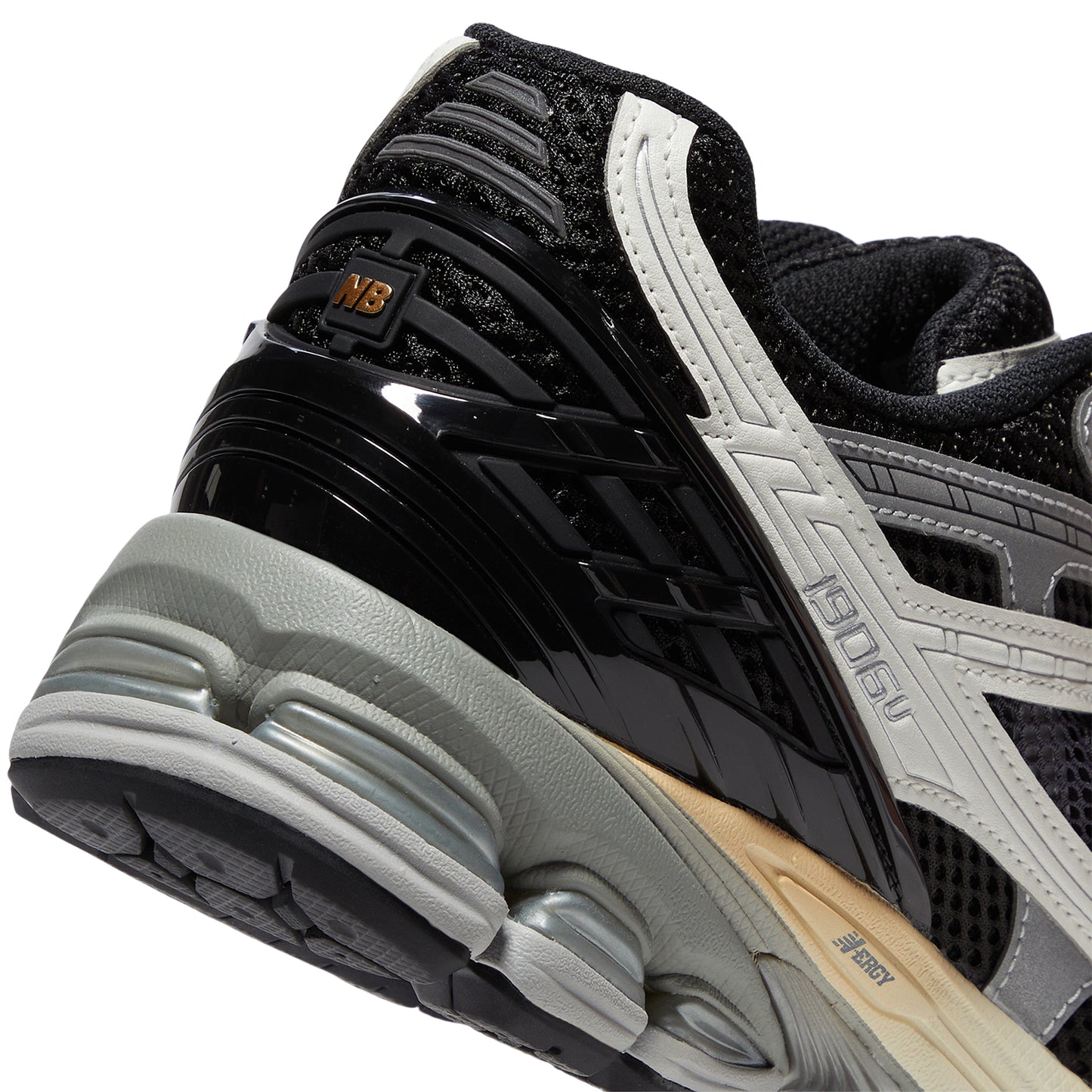 New Balance 1906R (Black)