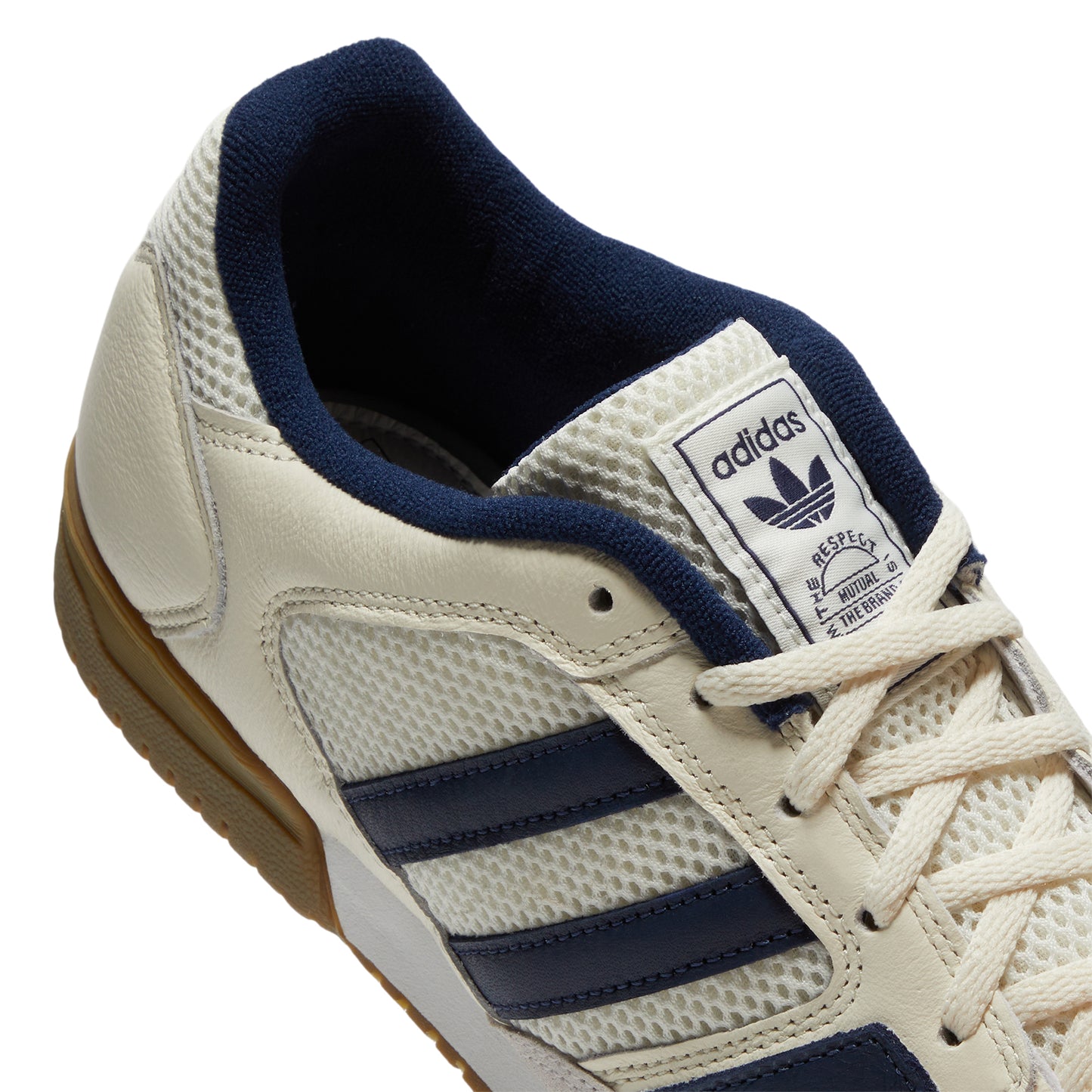 adidas Fechten Indoor Consortium (Off White/Collegiate Navy/Crystal White)