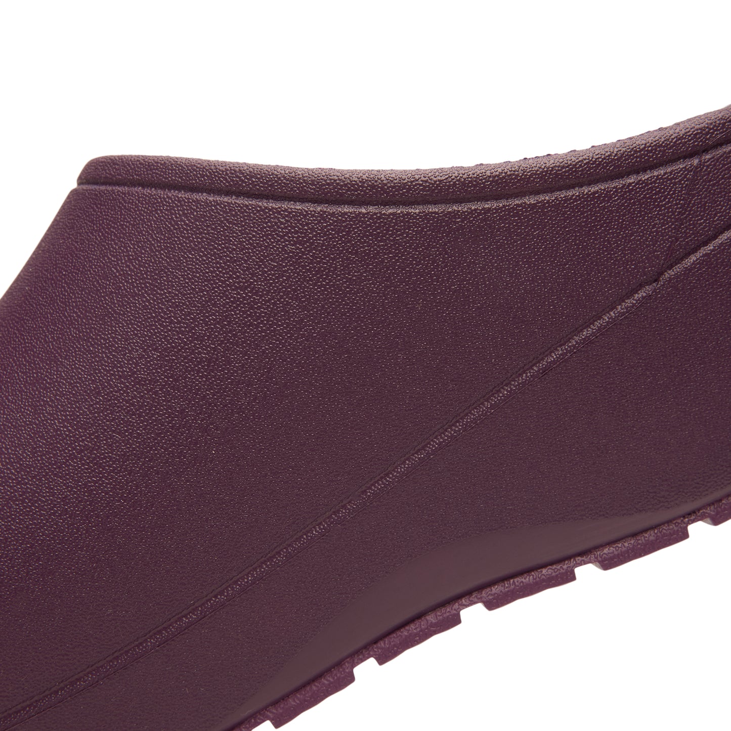 Crocs Classic Quiet Clog (Plush Plum)