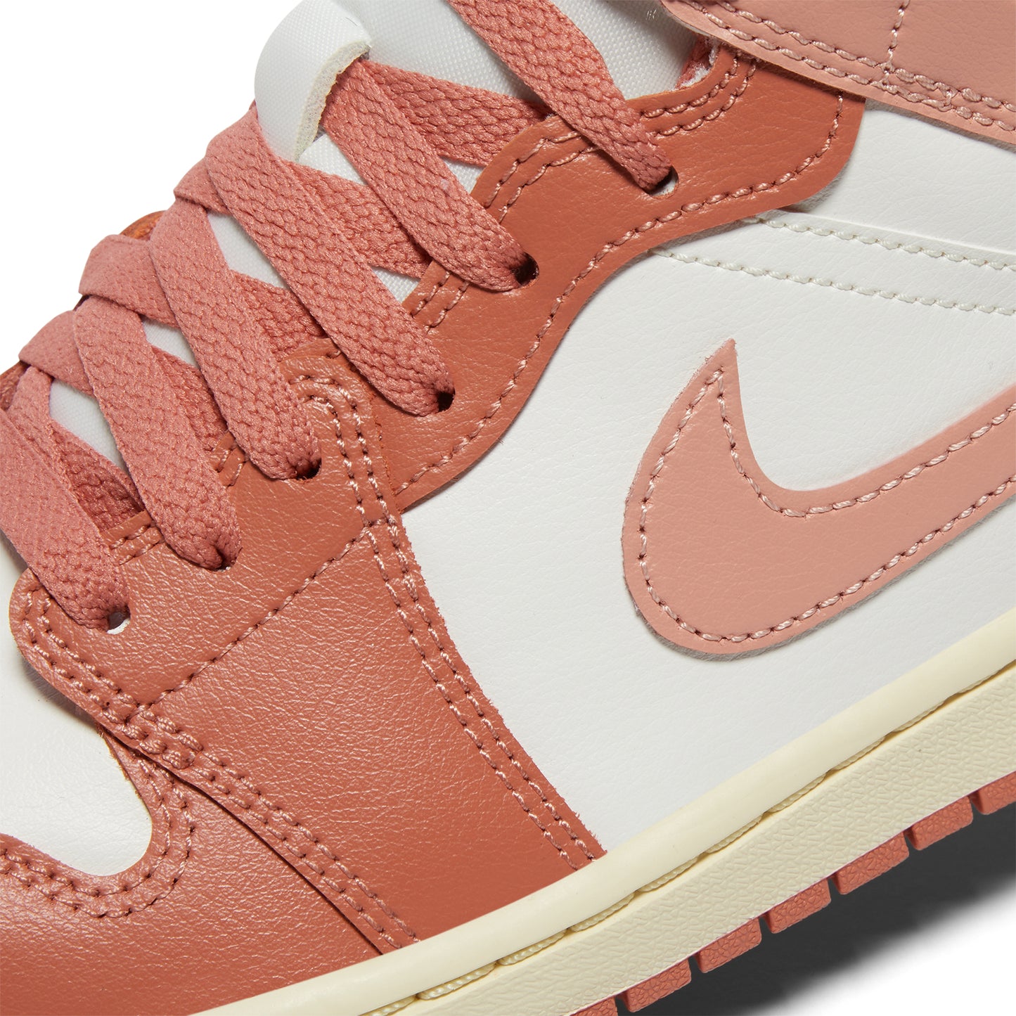 Nike Womens Air Jordan 1 Mid (Sail/Light Madder Root/Muslin)