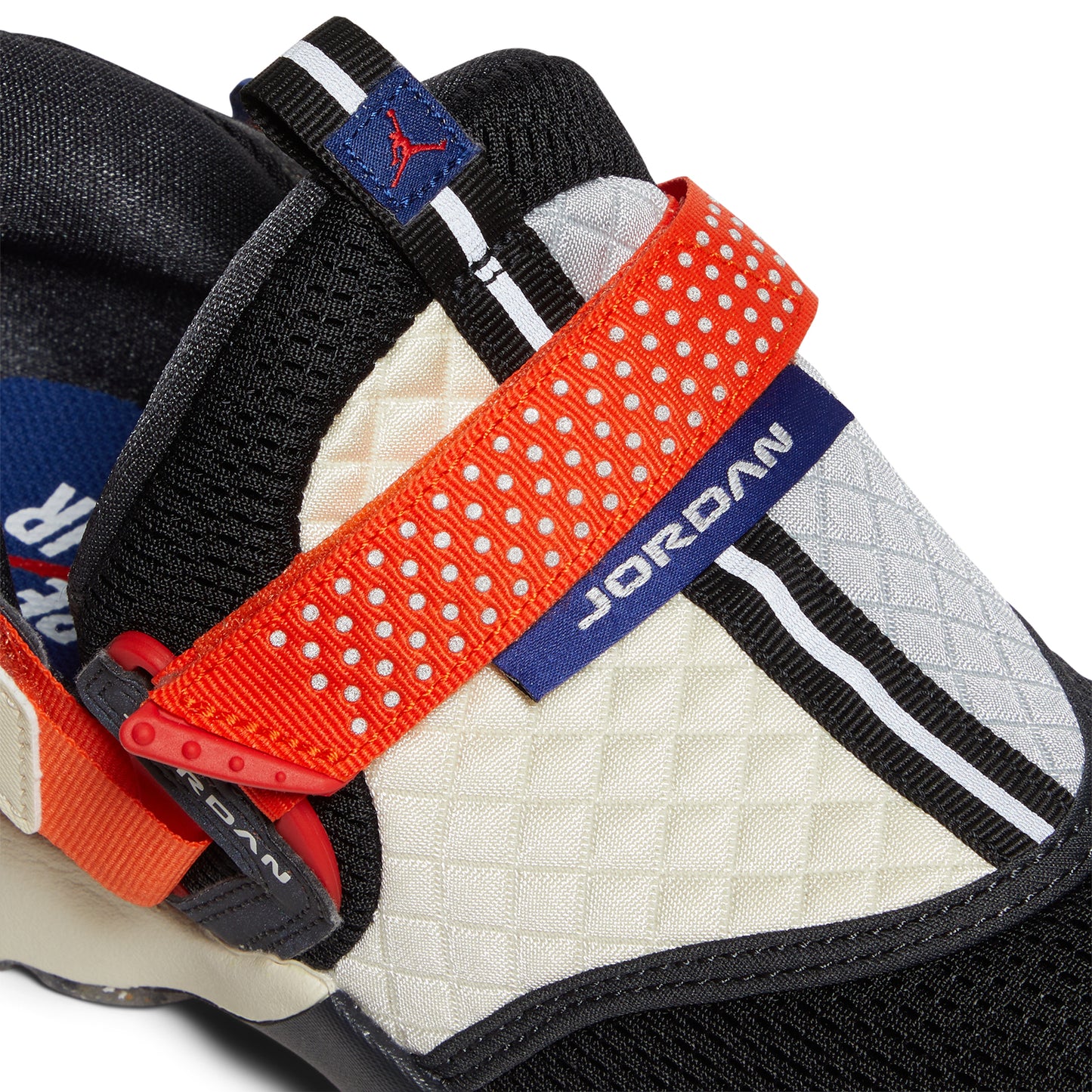 Nike Womens Jordan Trunner LX RA (Black/White/Coconut Milk/Orange Blaze)