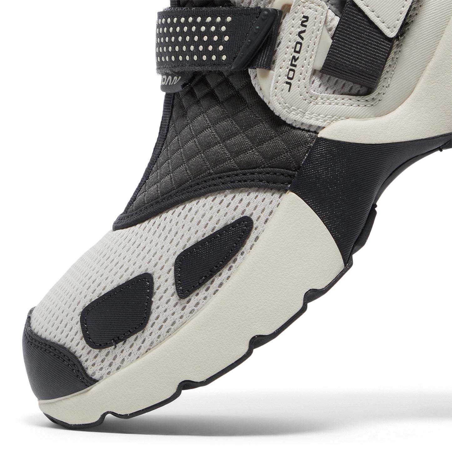 Nike Womens Jordan Trunner LX (Light Orewood Brown/Anthracite)