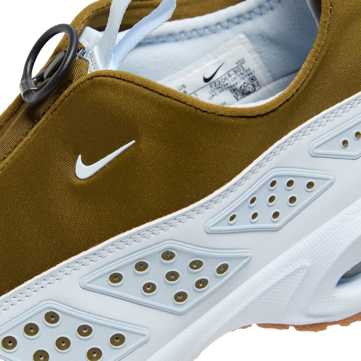 Nike Womens Air Max SNDR (Olive Flak/Blue Tint/Black/Gum Medium Brown)