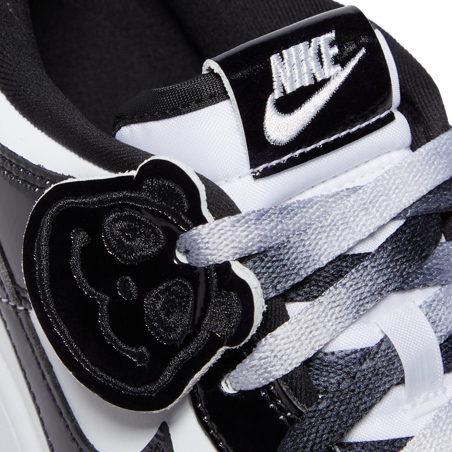 Nike Dunk Low Retro SE (White/Black)
