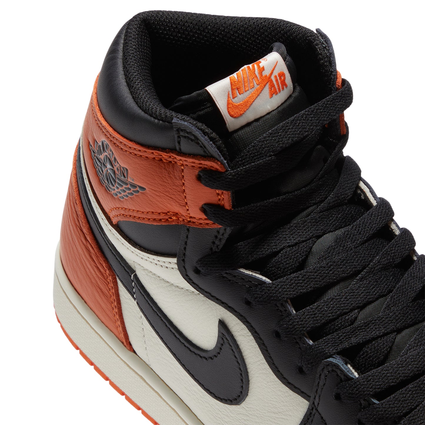 Nike Air Jordan 1 Retro High OG (Black/Sail/Starfish)