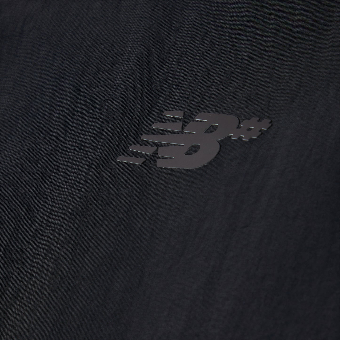 New Balance Woven Crew (Black)