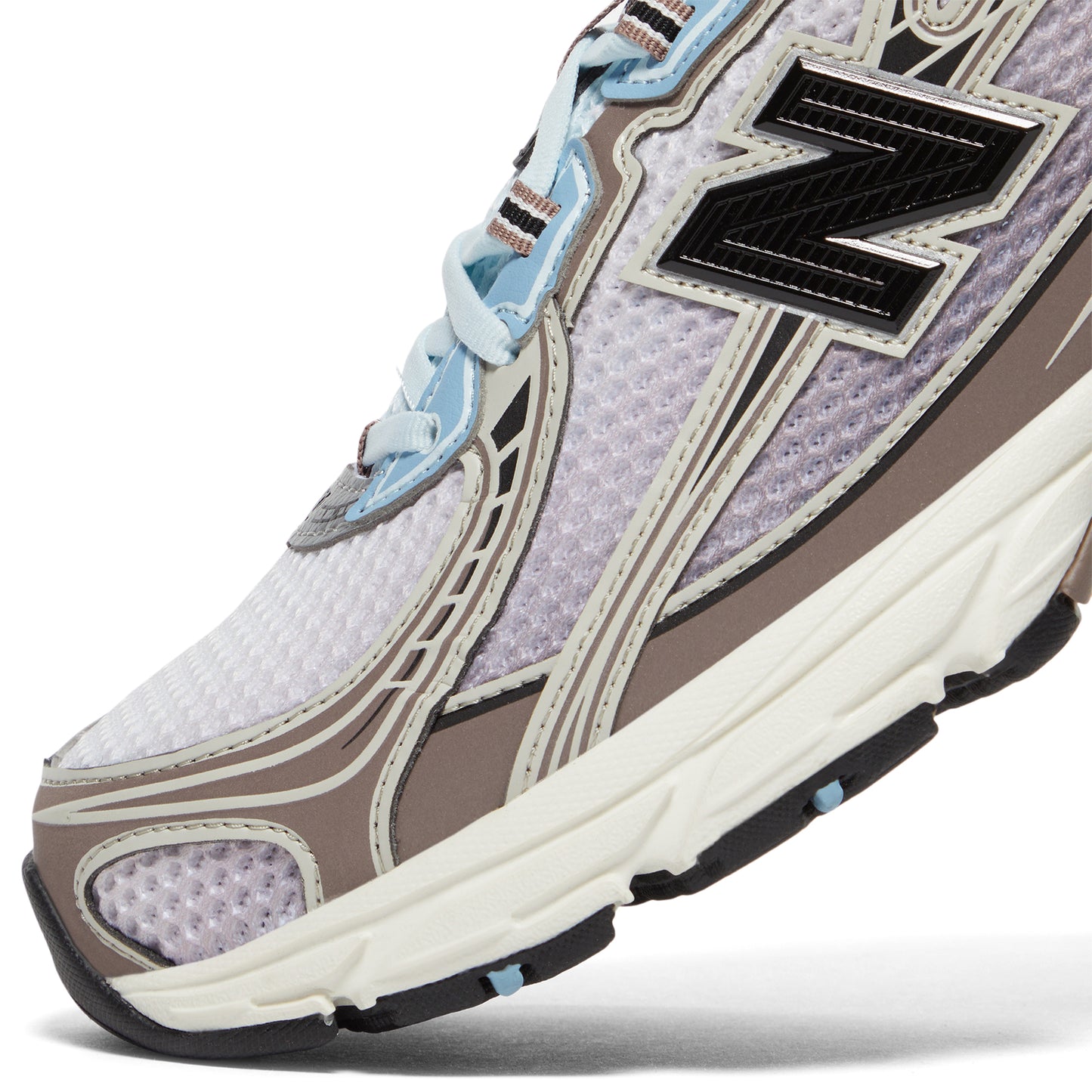 New Balance 740 (Sea Salt)