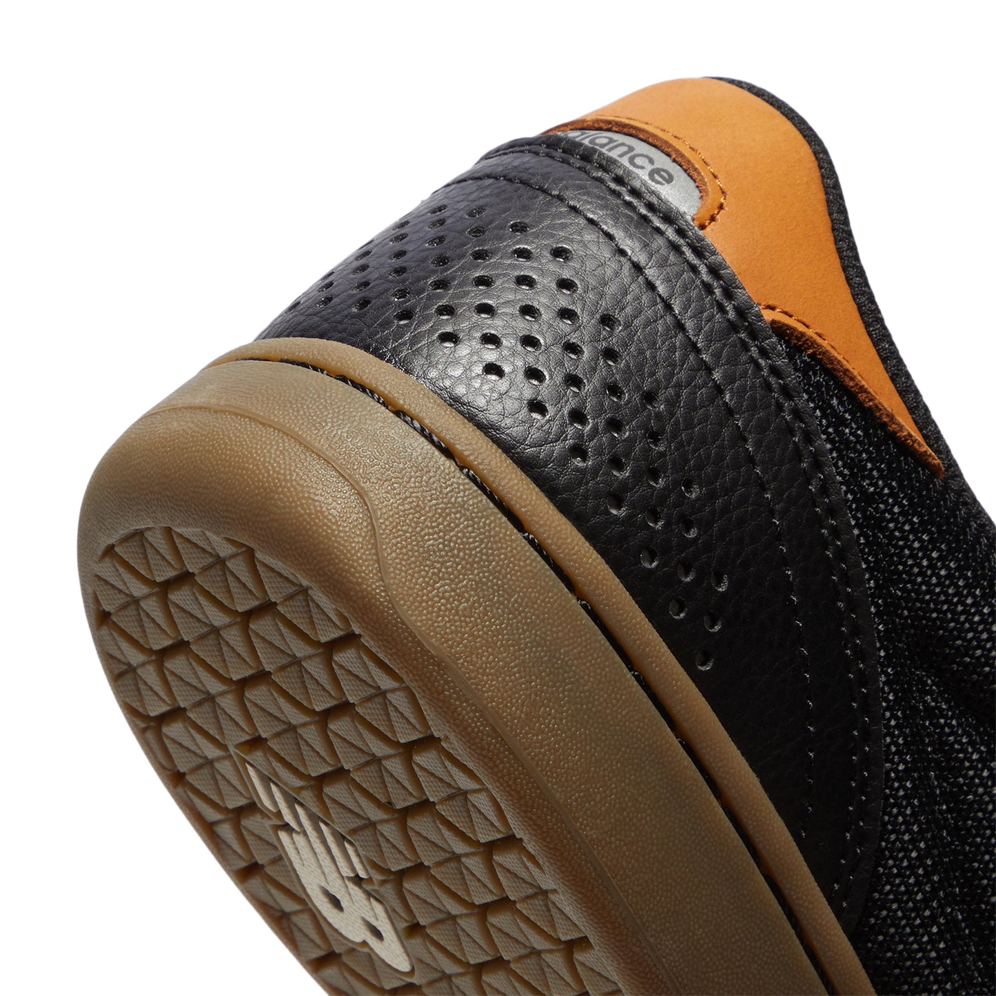 New Balance Numeric 440 V2 (Black)