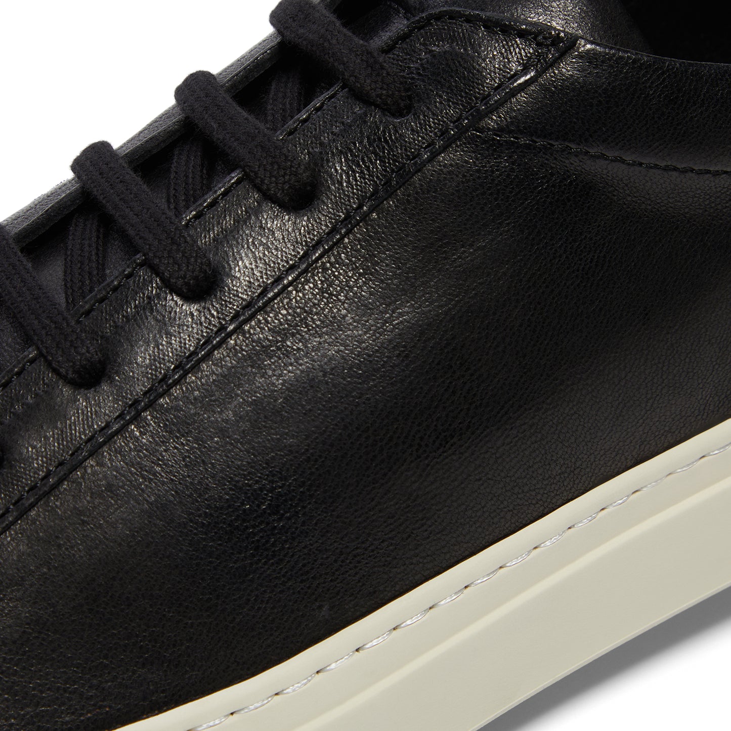 Common Projects Achilles (Black)
