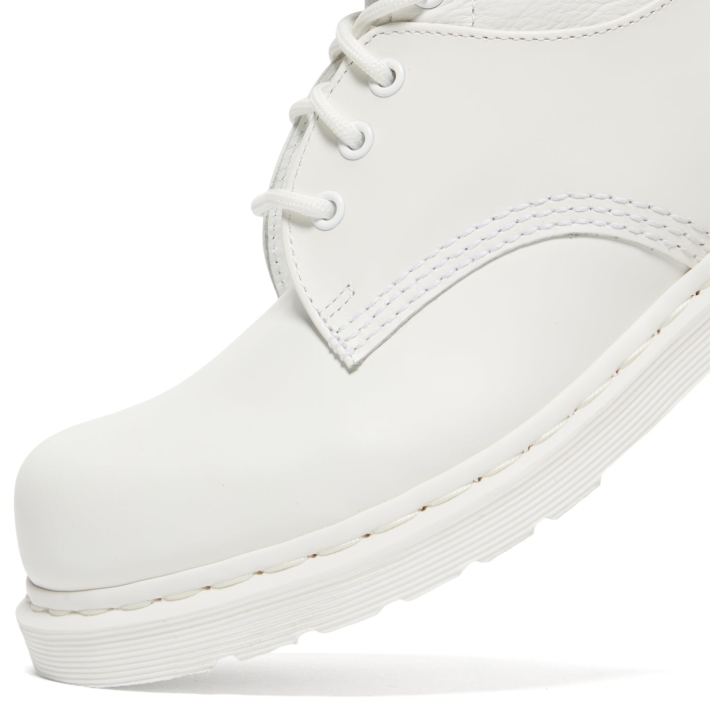 MM6 Maison Margiela x Dr Martens 1460 8-Eye Boots (Vintage Smooth/White Virginia/White)