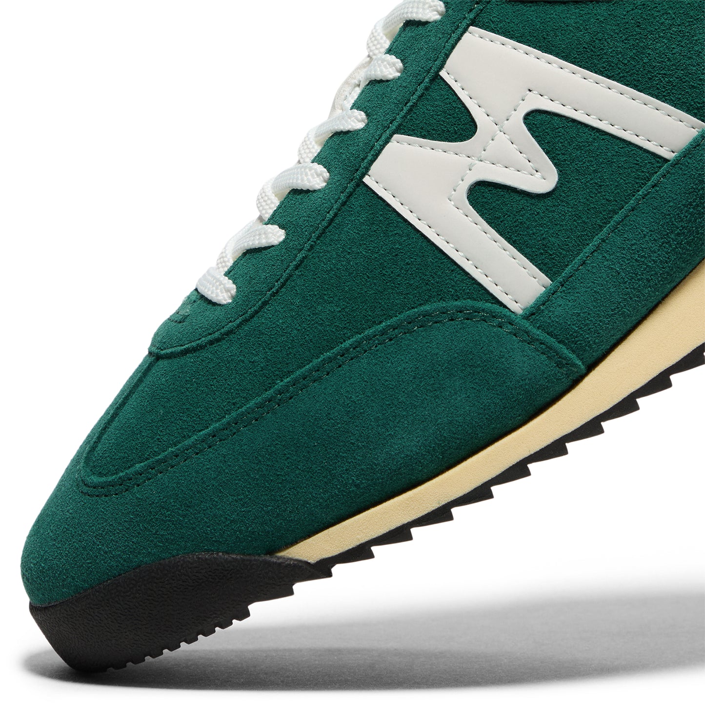 Karhu Mestari Posy (Green/White)