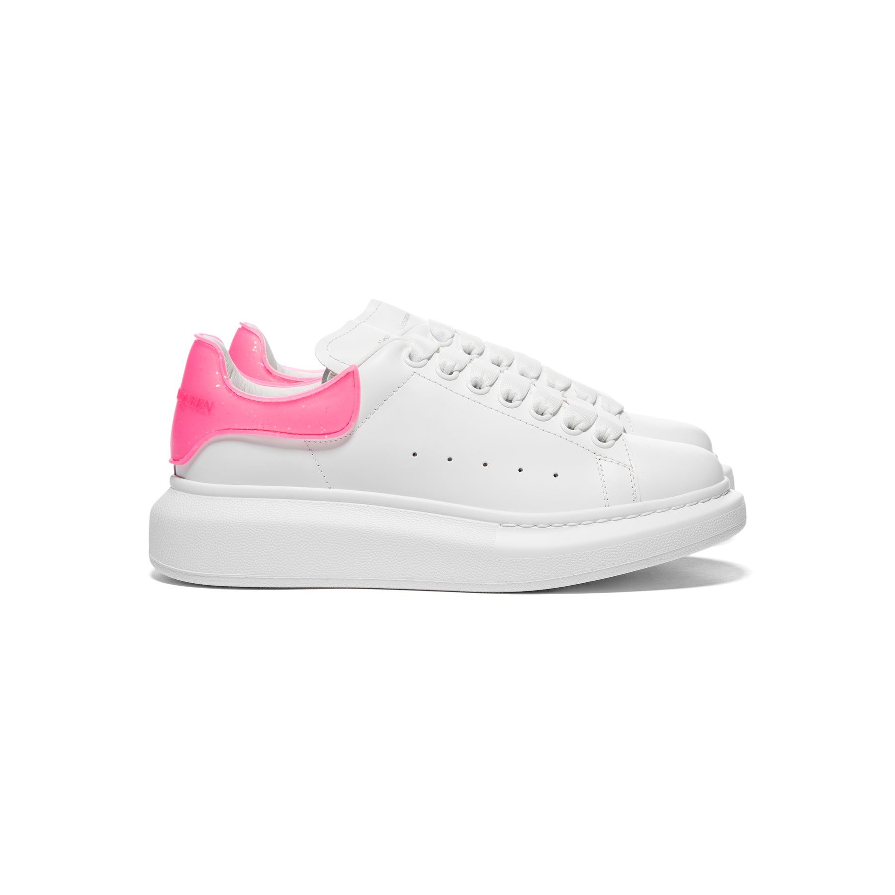 lytter lære flare Alexander McQueen Womens Oversized Sneaker (White/Bright Pink) – Concepts