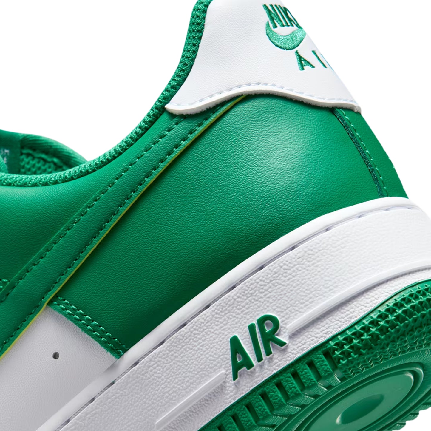 Nike Air Force 1 '07 (White/Malachite)