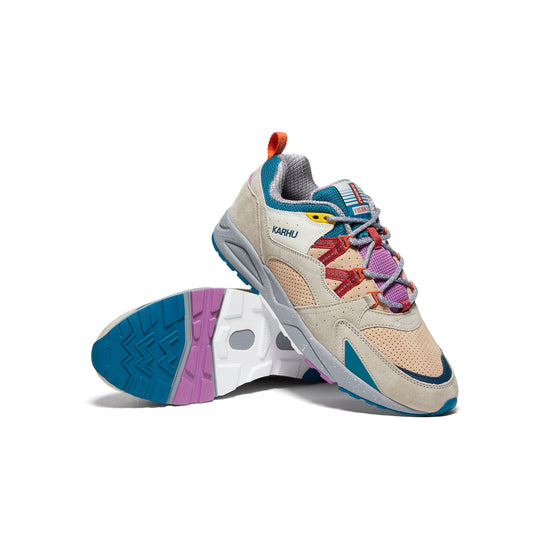 Karhu Fusion 2.0 (Silver Lining/Mineral Red)