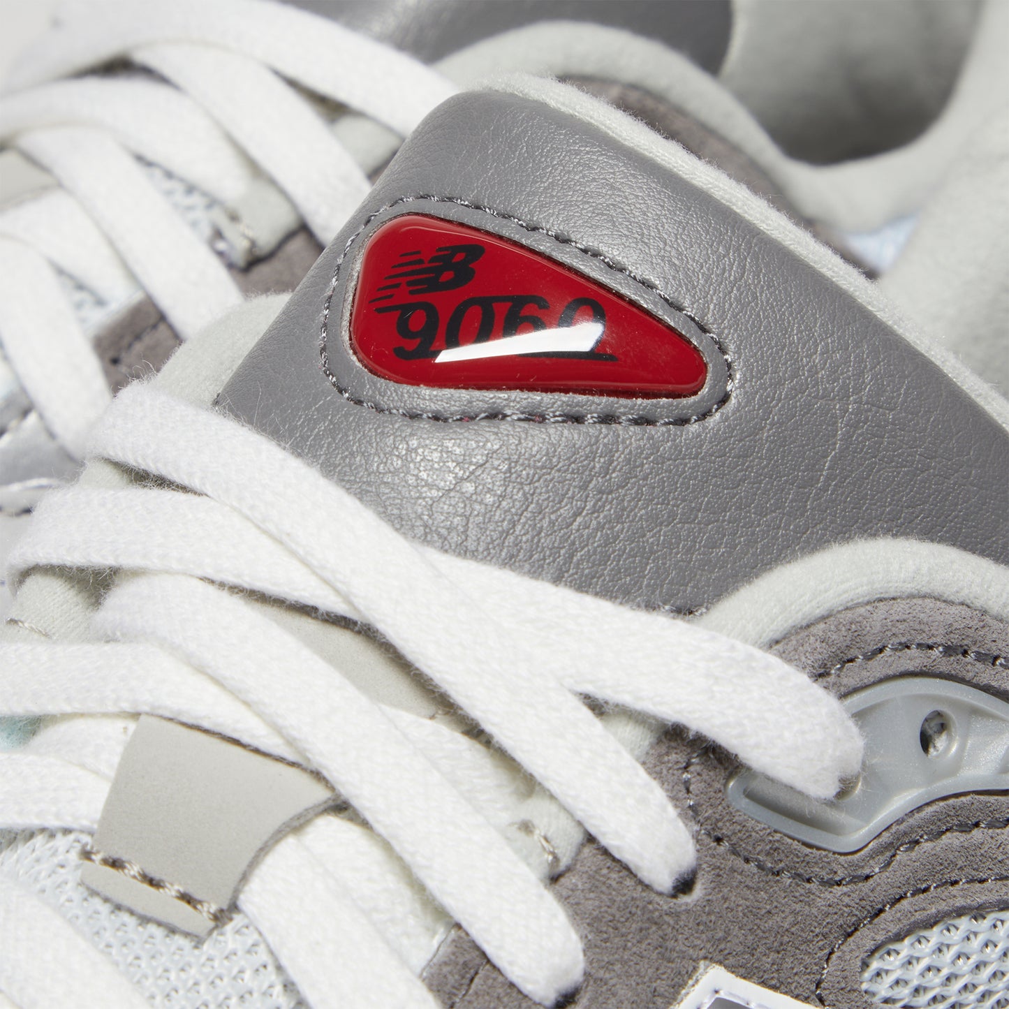 New Balance 9060 (Grey)