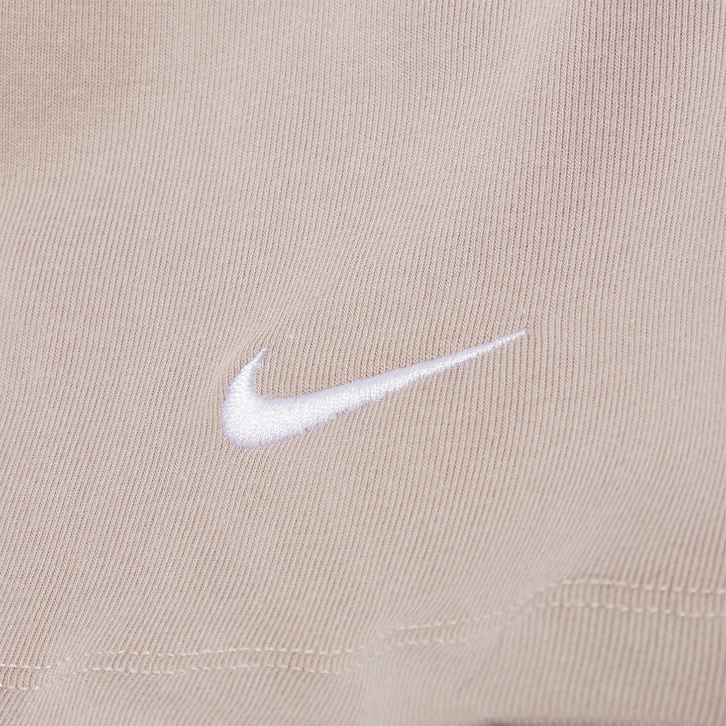 Nike Womens Mid Rise Biker Shorts (Diffused Taupe/White)