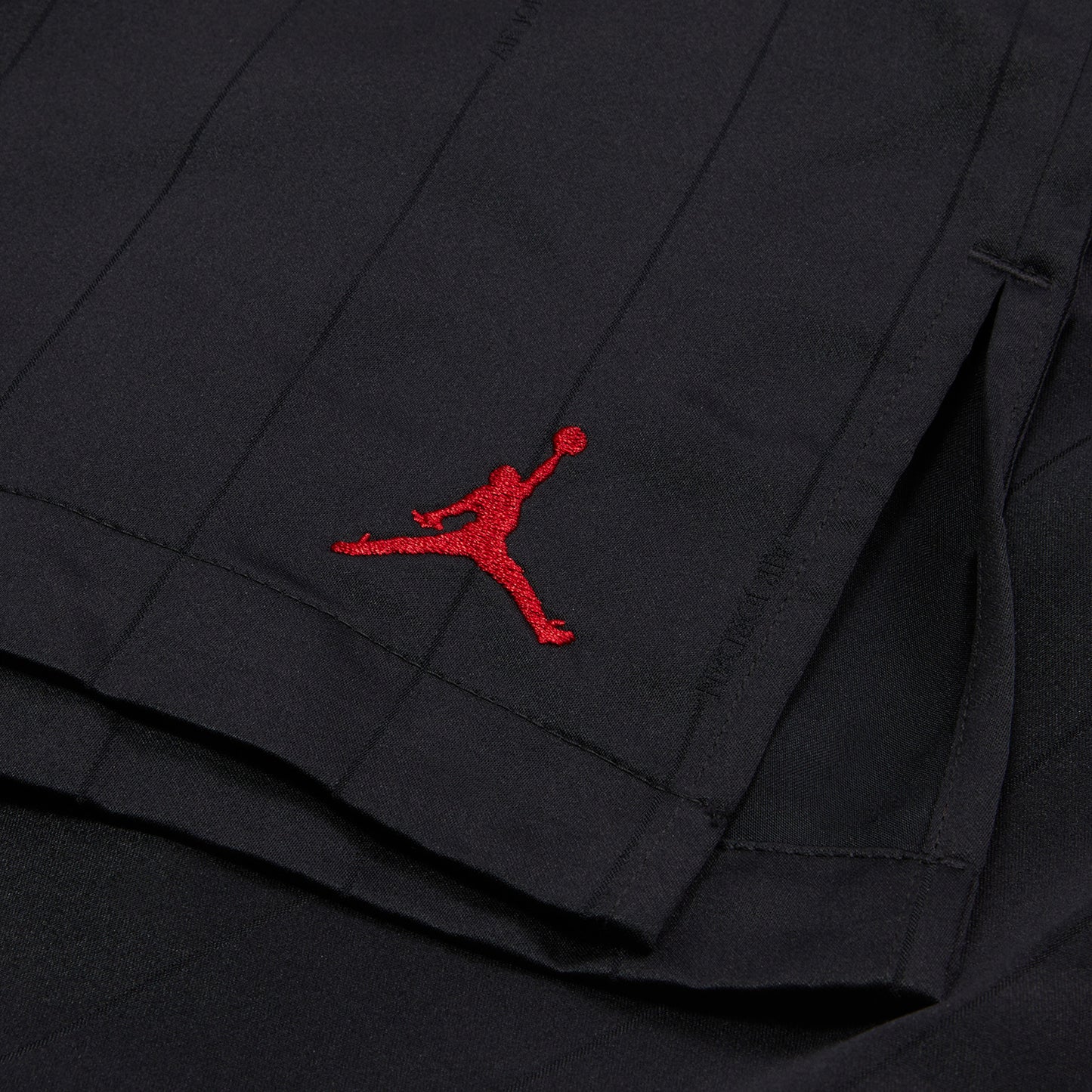 Nike Jordan Womens Heritage Lifestyle Short (Black/Gym Red)