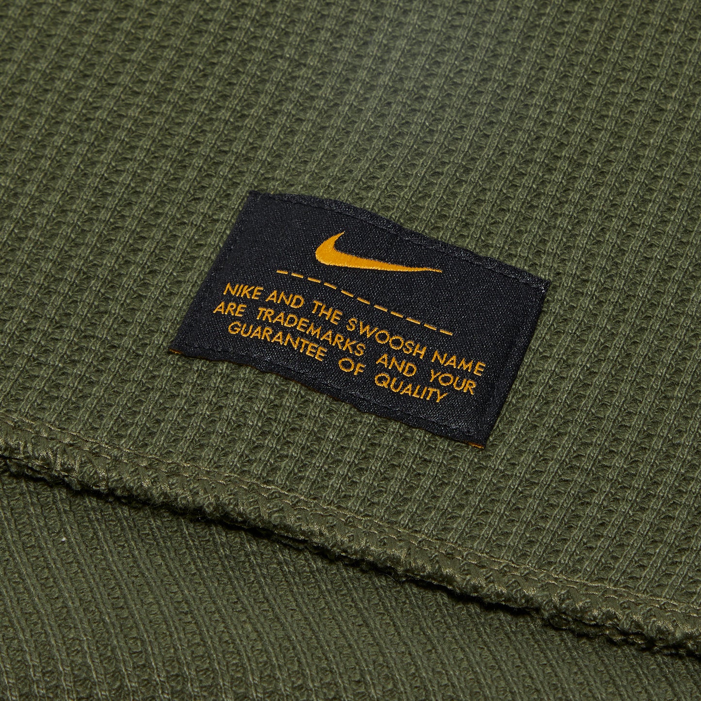 Nike Life Long Sleeve Thermal (Cargo Khaki/Medium Olive)