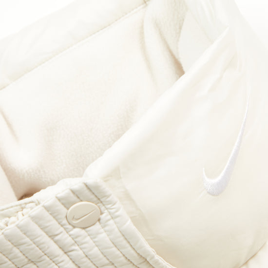 Nike Womens Therma-FIT Oversized Puffer PrimaLoft® (Light Orewood/White)