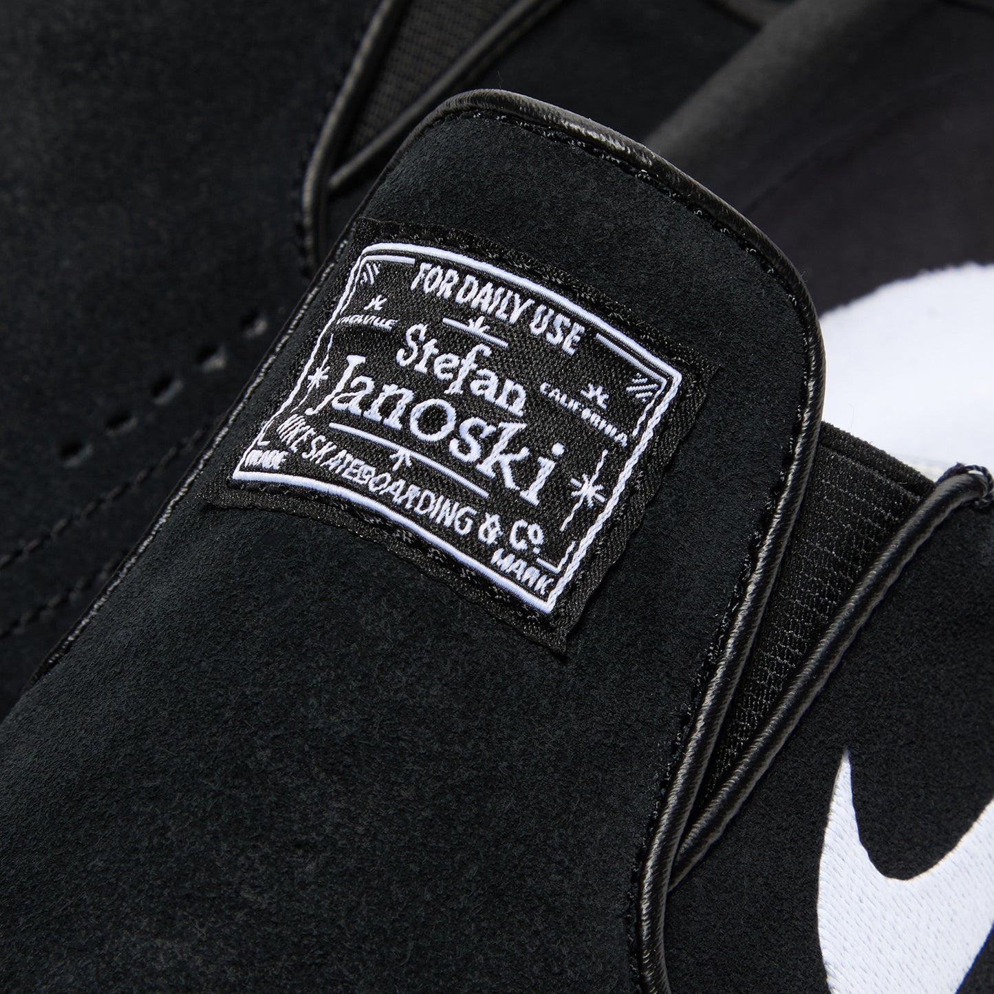 Nike SB Janoski+ Slip (Black/White)