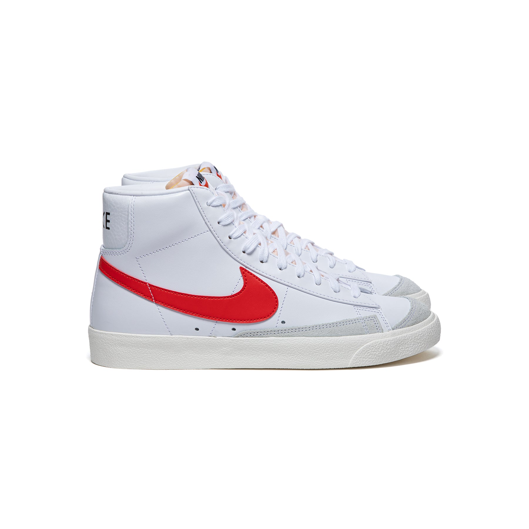 Nike blazer mid '77 vintage habanero red sail and white Clearance