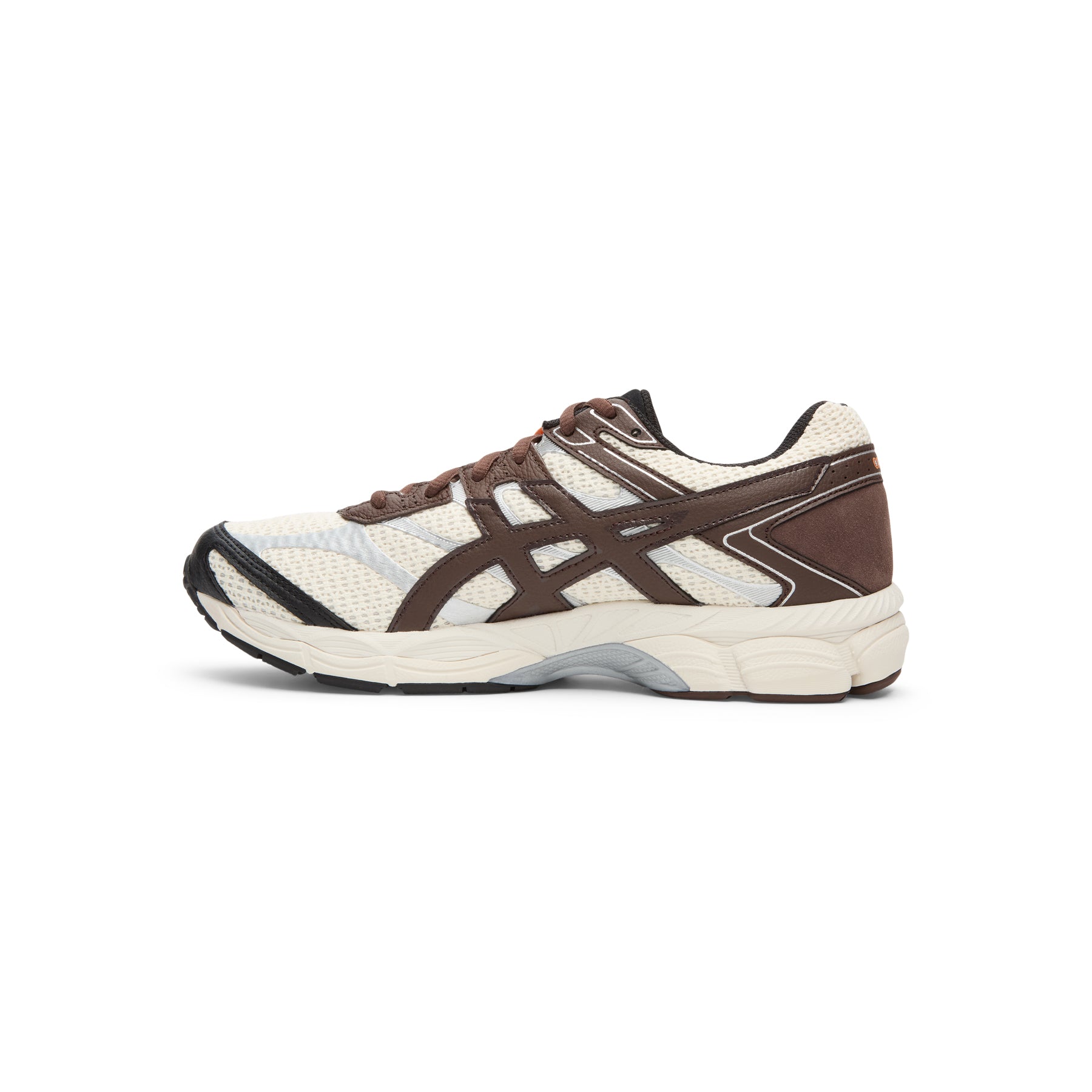 Asics Gel-Cumulus 16 (Coconut Milk/Black)