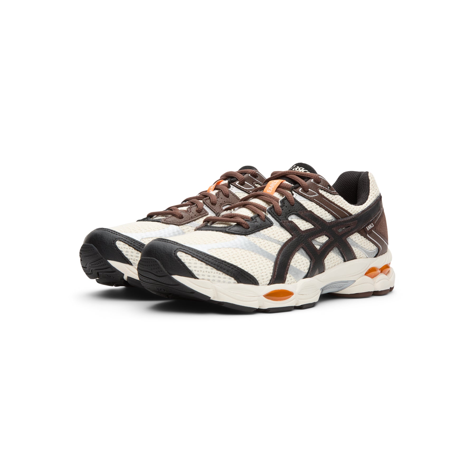 Asics Gel-Cumulus 16 (Coconut Milk/Black)