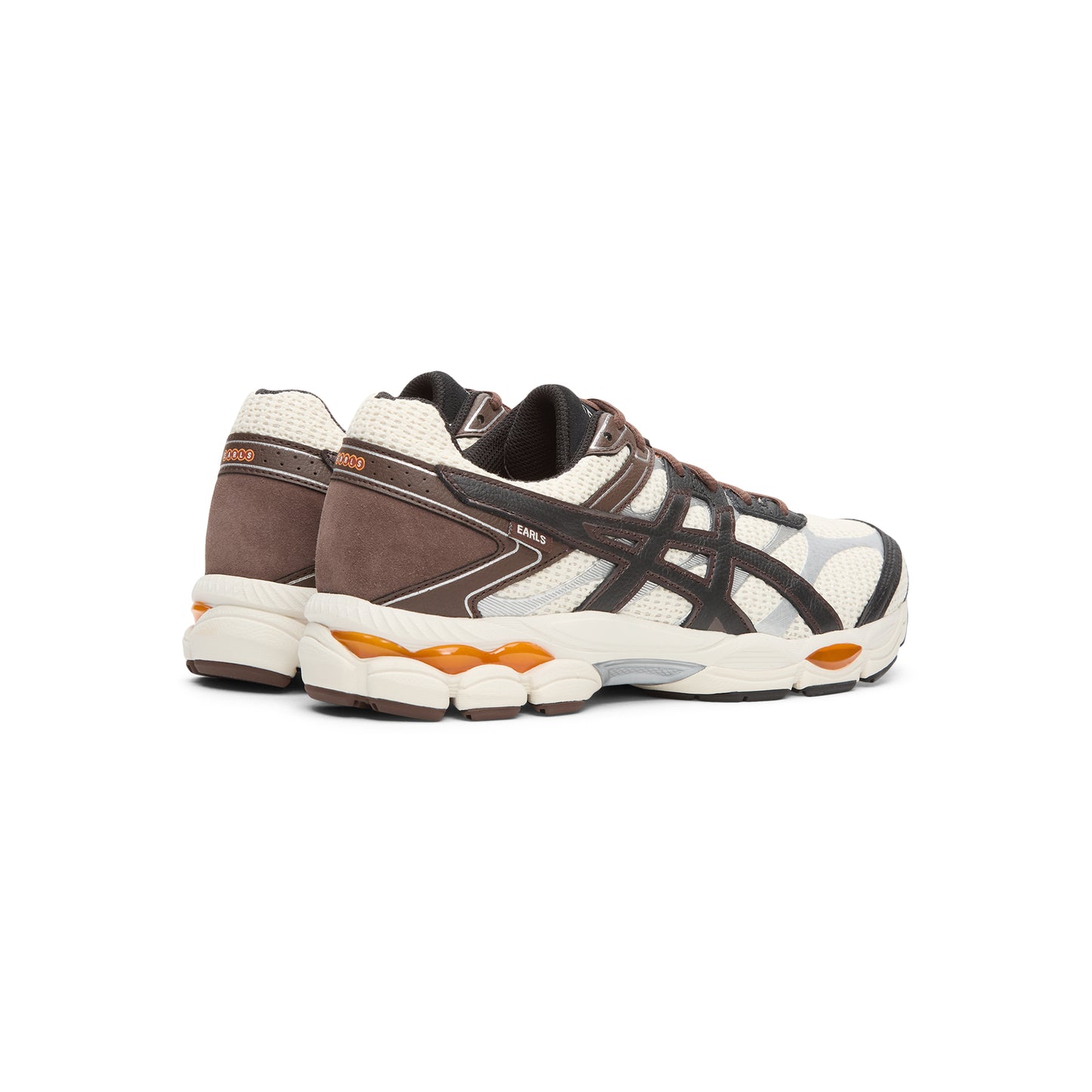 Asics Gel-Cumulus 16 (Coconut Milk/Black)