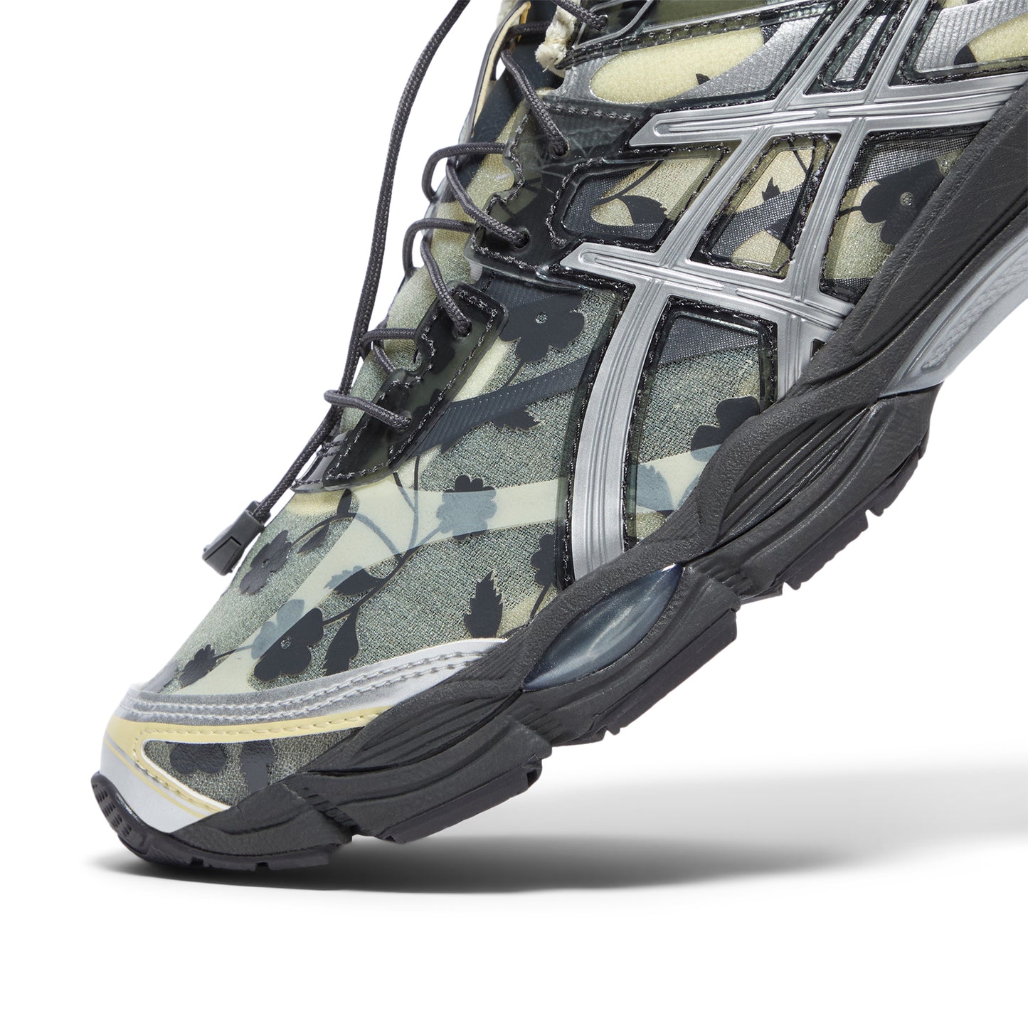 Asics Gel-Cumulus 16 SSCB (Ivory/Black)