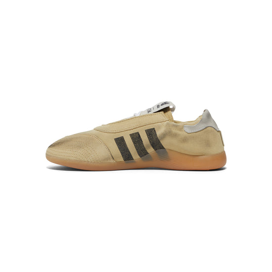 adidas Womens Taekwondo Mei SFTM (Cream White/Core Black/Cloud White)