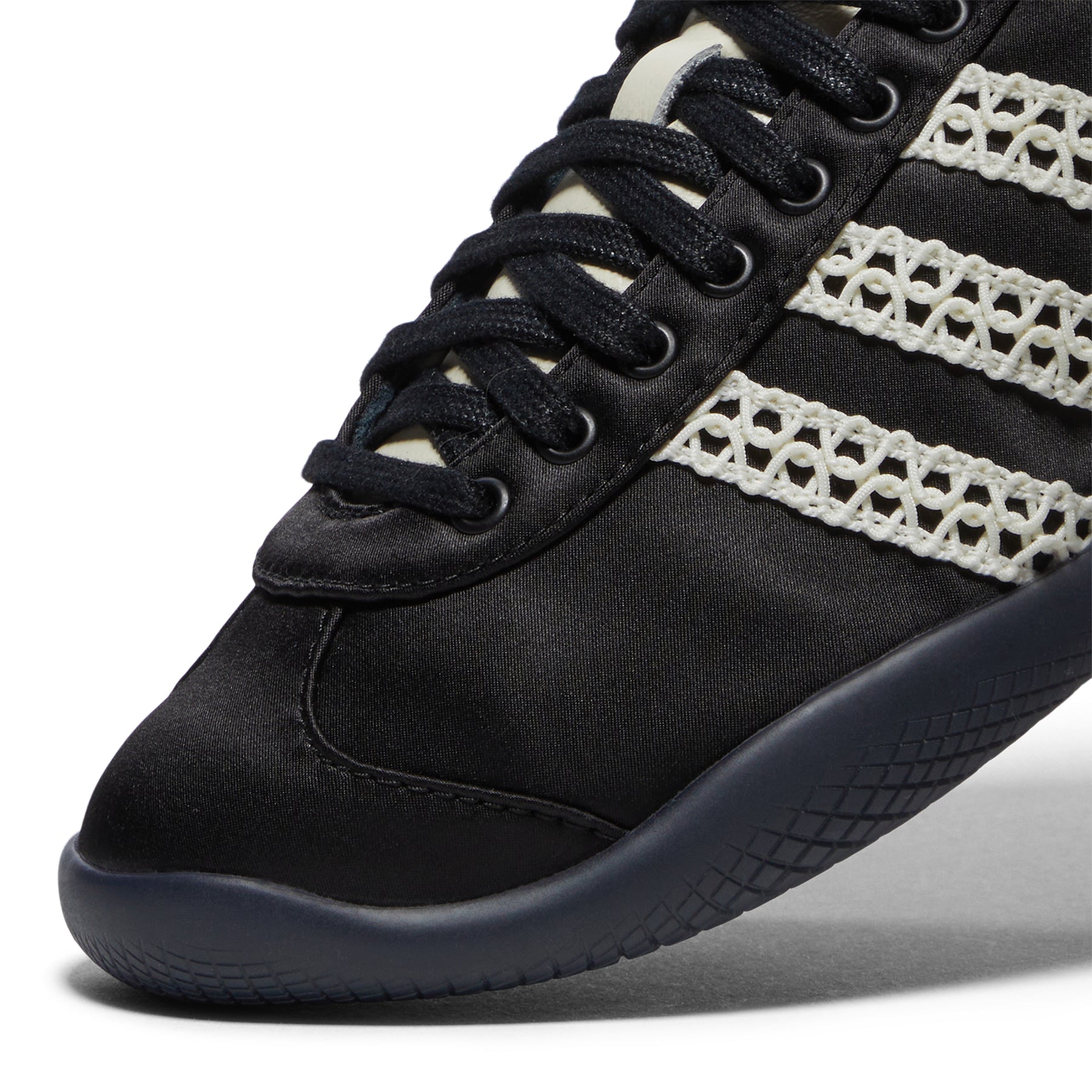 adidas Wales Bonner Karintha Lo Satin (Core Black/Dark Brown/Crew