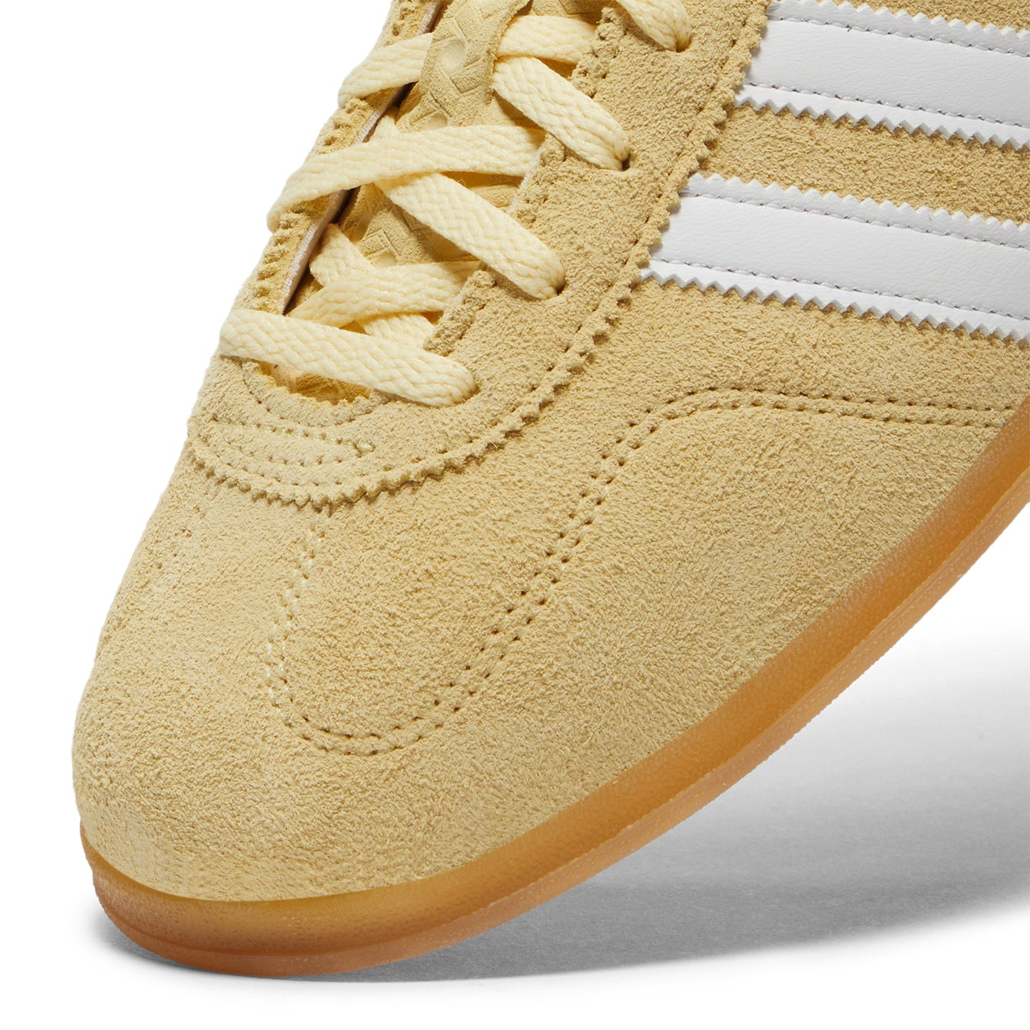 adidas Womens Gazelle Lo Pro (Almost Yellow/Cloud White/Gum)