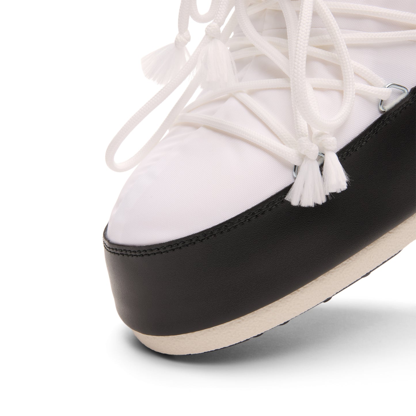 Tecnica Moon Boot Icon Low Nylon Boots (White)