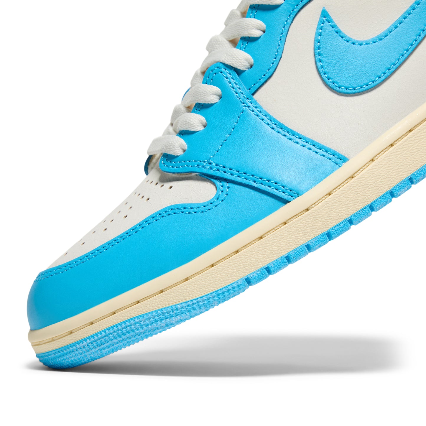 Air Jordan 1 Retro High OG (Dark powder blue/Sail)
