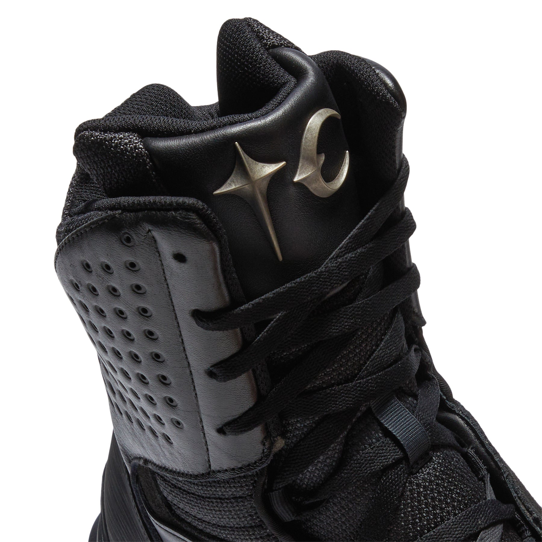 個人装備 THUG CLUB adidas Originals GSG9 Boots s-l400.jpg