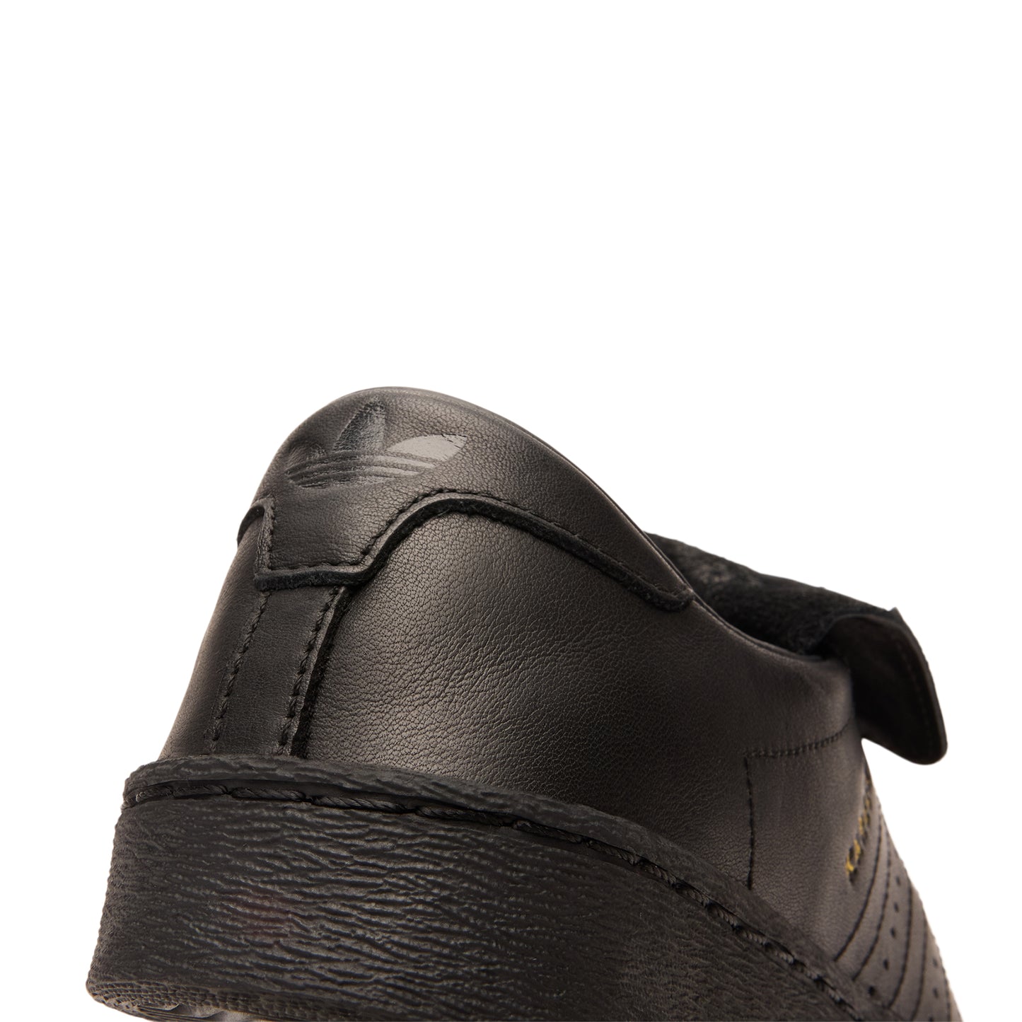 adidas Chavarria Jabbar Low (Core Black/Gold Metallic)