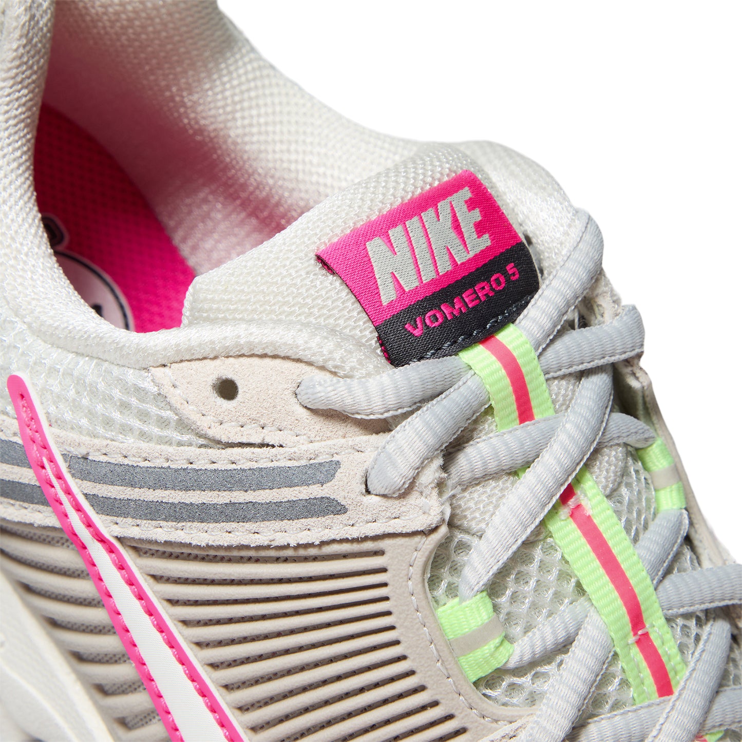 Nike Womens Nike Zoom Vomero 5 (College Grey/Sail/Light Bone/Medium Ash)