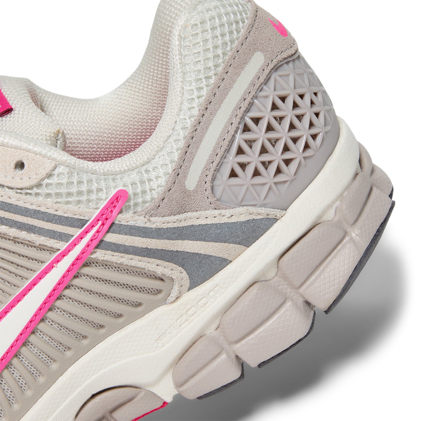 Nike Womens Nike Zoom Vomero 5 (College Grey/Sail/Light Bone/Medium Ash)