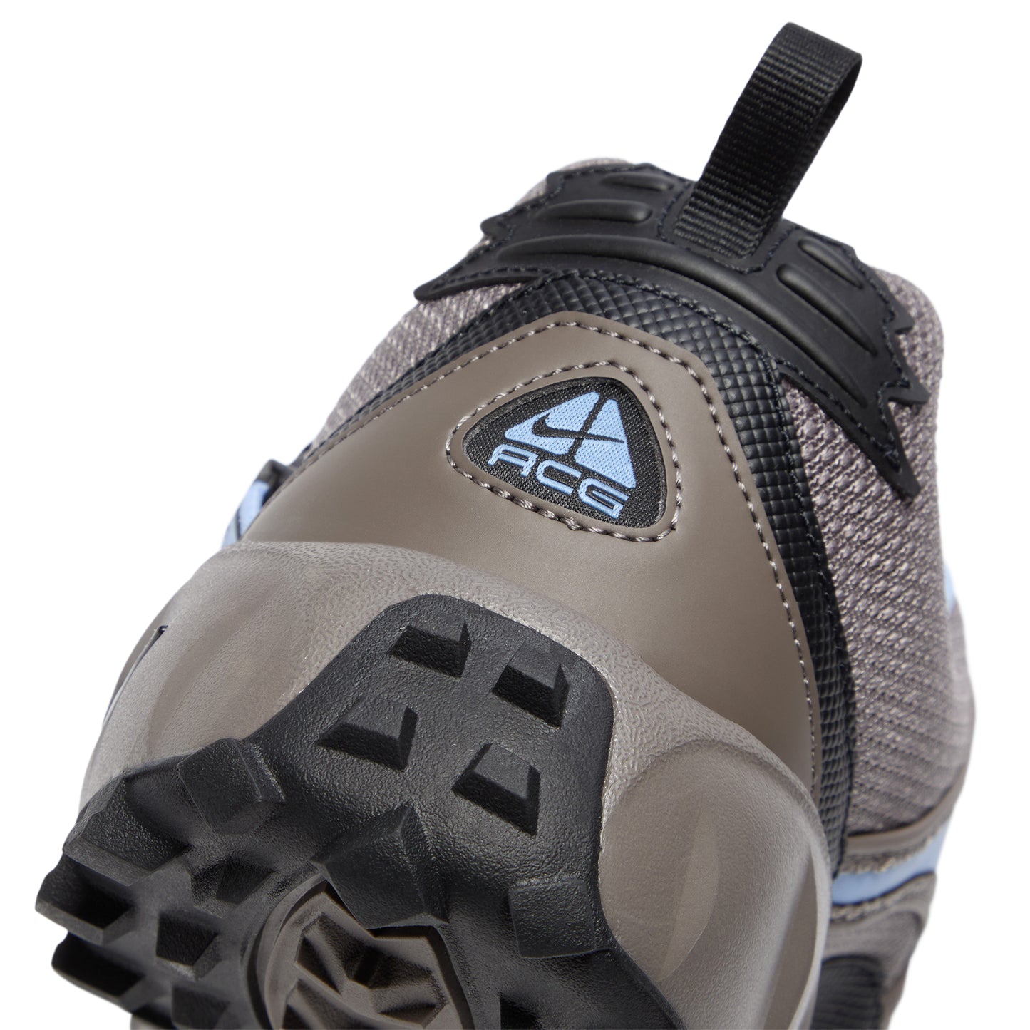 Nike ACG Phassad (Cave Stone/Aluminum/Black)