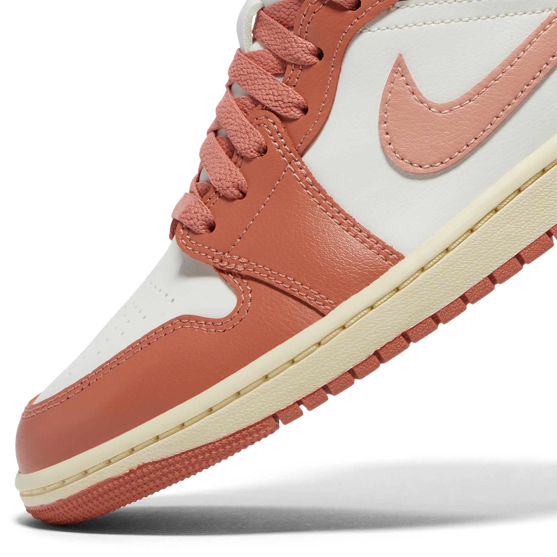 Nike Womens Air Jordan 1 Mid (Sail/Light Madder Root/Muslin