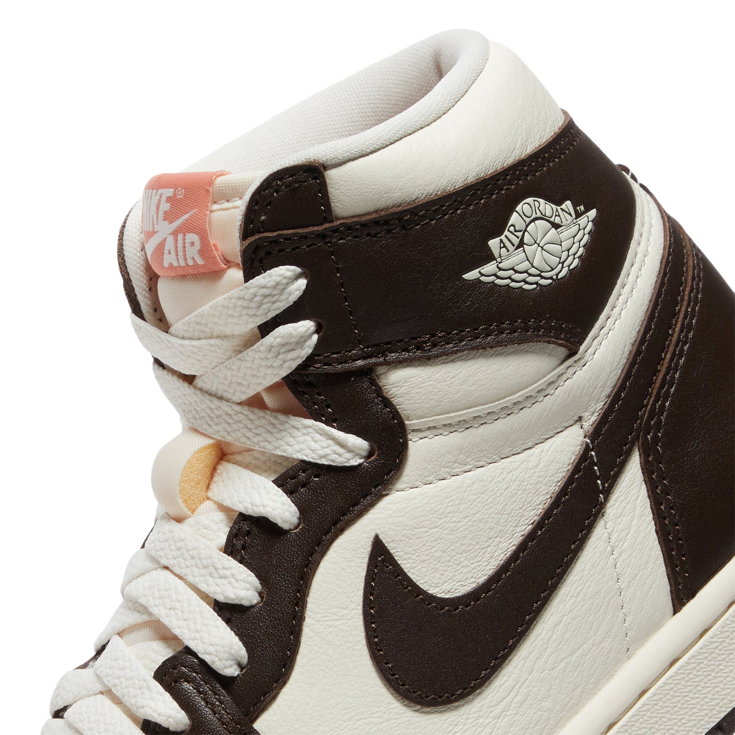 Nike Womens Air Jordan 1 Retro High OG (Baroque Brown/Sail/Light Madder Root)