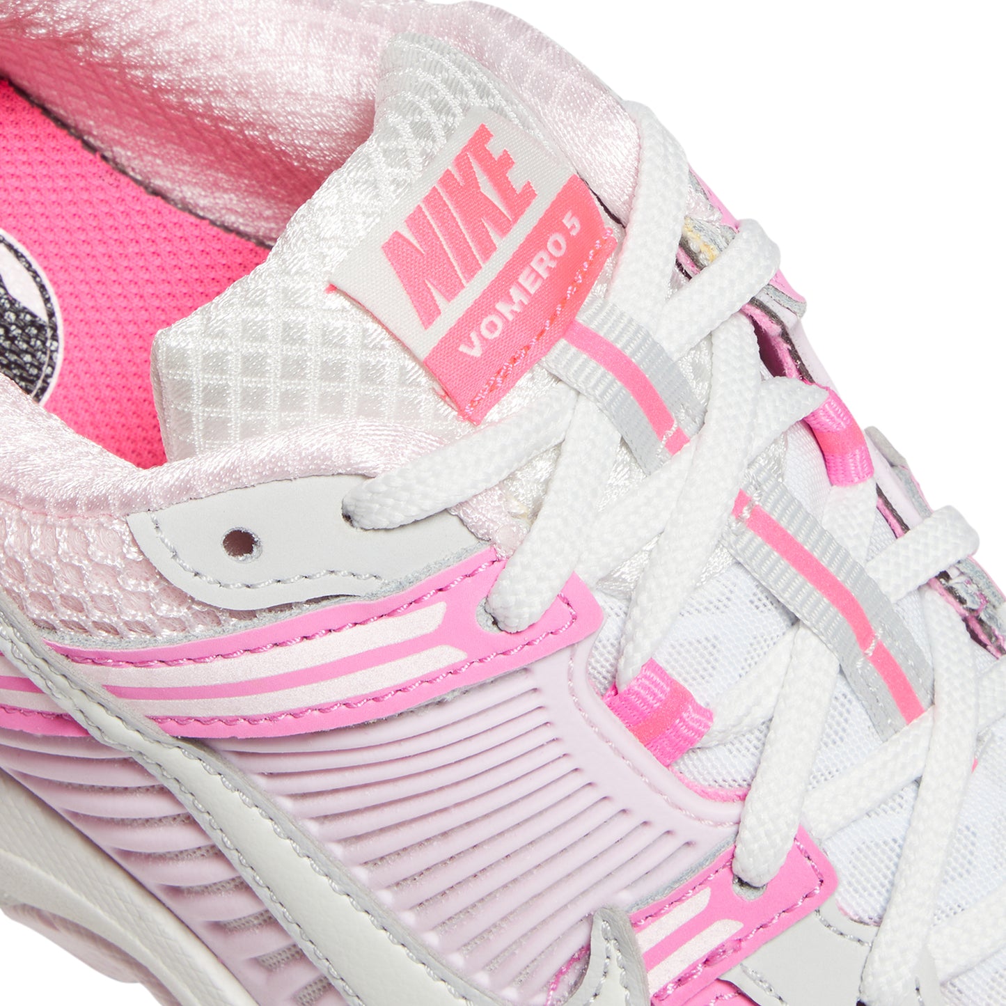 Nike Womens Zoom Vomero 5 (Hyper Pink/Summit White/Pink Foam)