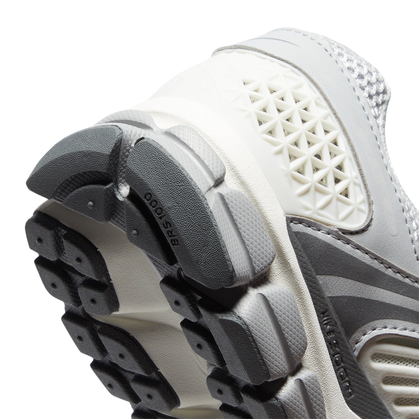 Nike Zoom Vomero 5 (Summit White/Metallic Silver)